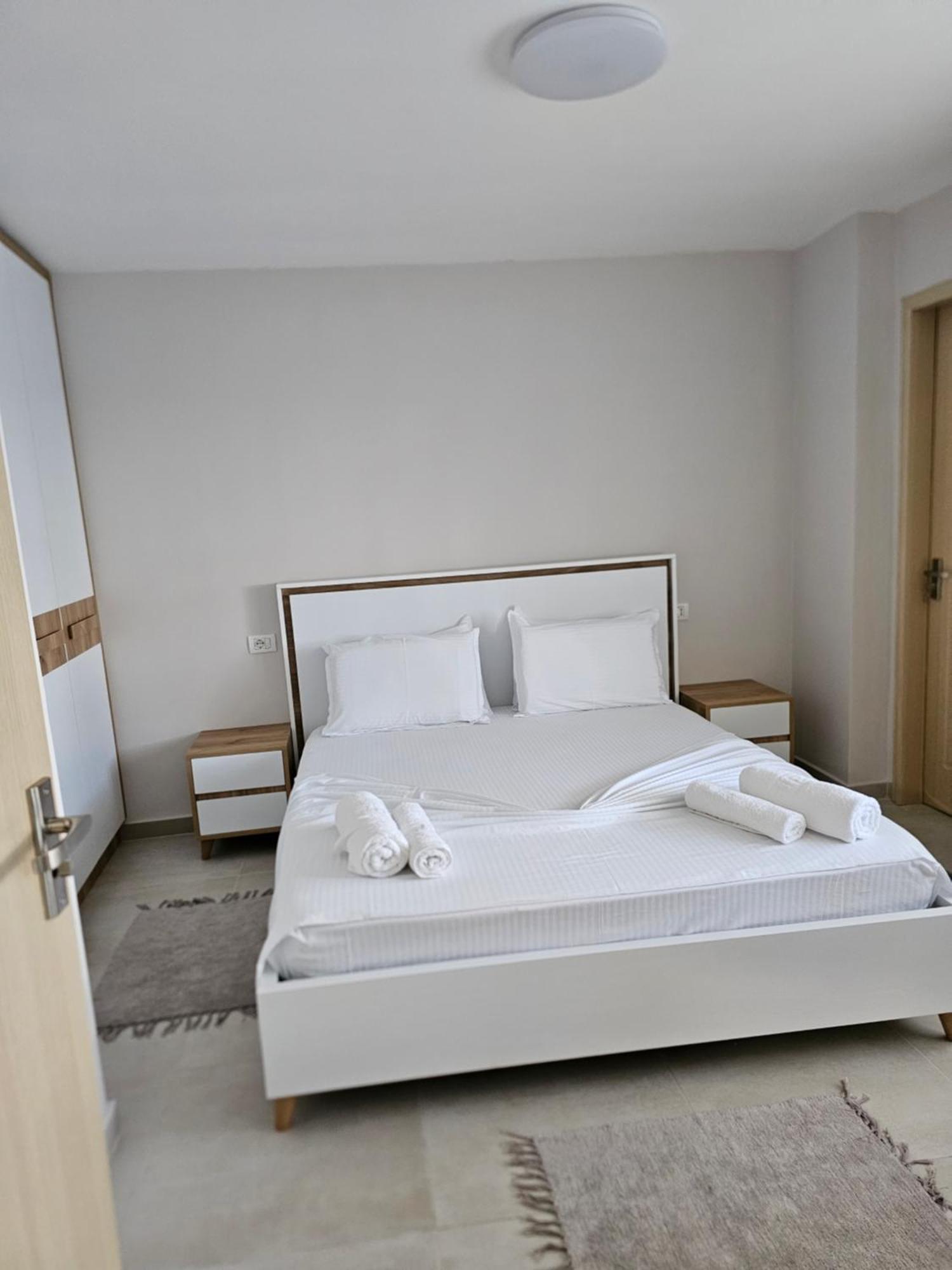 Alex'S Apartment Durres Luaran gambar
